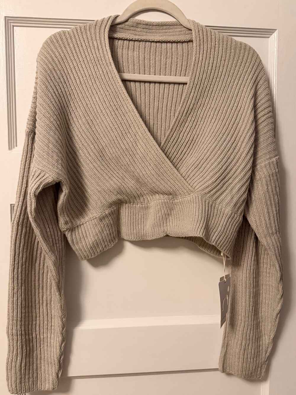 Commense Wrap Cropped Rib-Knit V-Neck Sweater Sz Small NWT